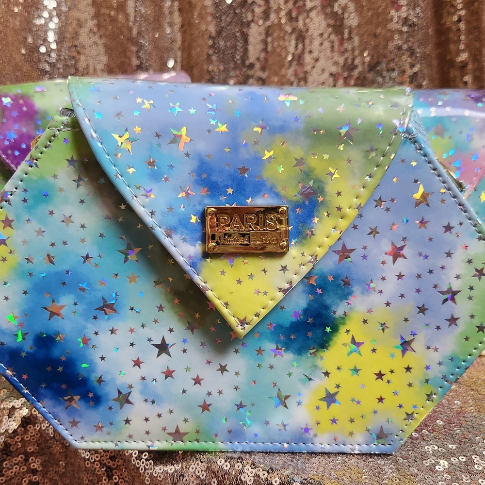 Holographic bag
